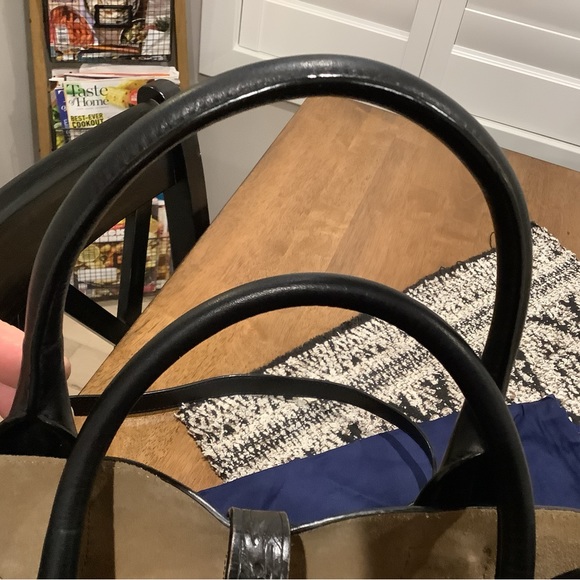 Authentic Polo Ralph Lauren Medium Suede Buckle Tote - Picture 11 of 13